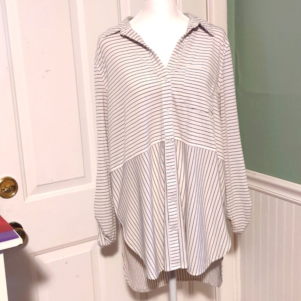 Apt 9 Long Sleeve Tunic Shirt White Navy Stripes Large